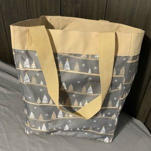 Thirty One Essential Storage Tote